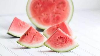 娱乐吃瓜的封面怎么做,从吃瓜封面看幕后故事