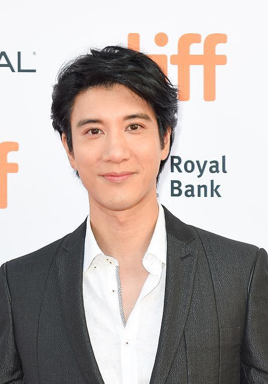 吃瓜娱乐圈 王力宏,娱乐圈的瓜田，他的故事与争议